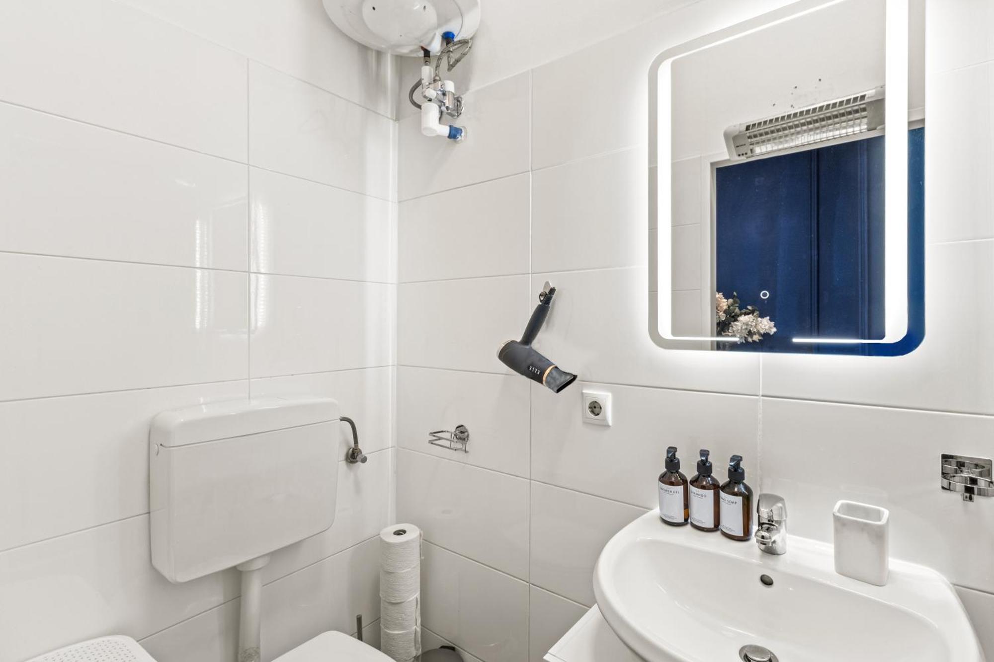 City Apartment - 2 Min To U1 Reumannplatz Bécs Kültér fotó